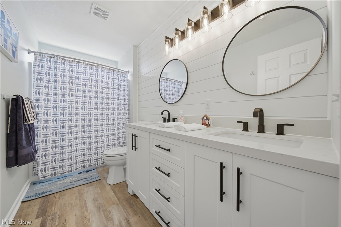 2028 Brighton Lane Stow OH 44224