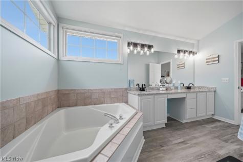 2028 Brighton Lane Stow OH 44224