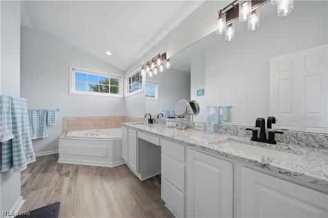2028 Brighton Lane Stow OH 44224