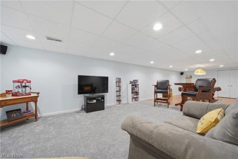2028 Brighton Lane Stow OH 44224