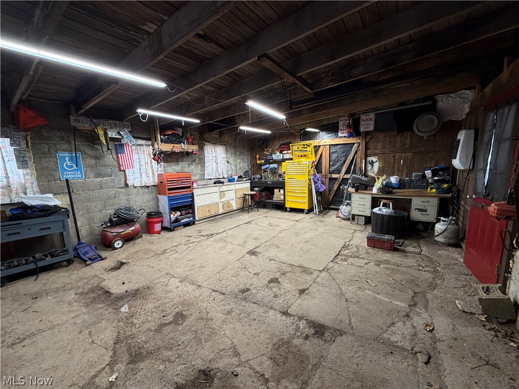 893 Maxwell Avenue Millersburg OH 44654
