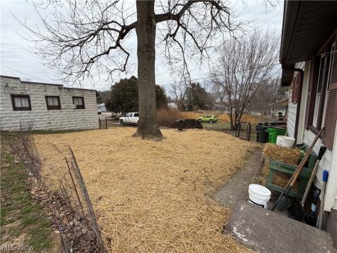 893 Maxwell Avenue Millersburg OH 44654