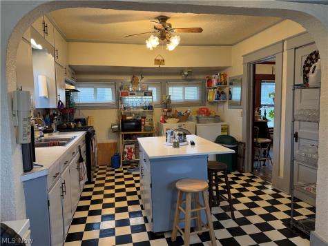893 Maxwell Avenue Millersburg OH 44654
