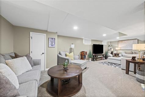 234 Summit Street Wadsworth OH 44281