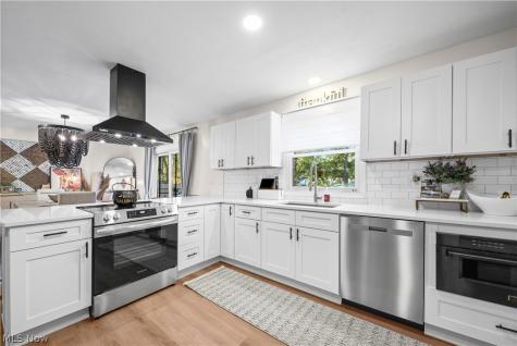 234 Summit Street Wadsworth OH 44281