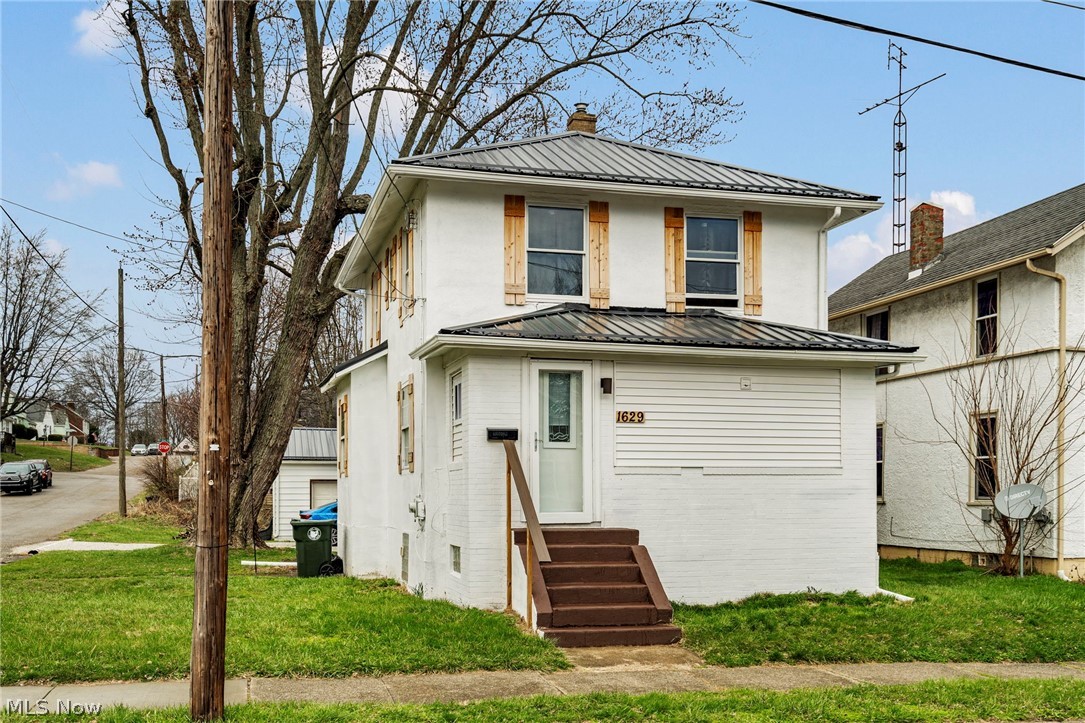 1629 23rd Street NE Canton OH 44714