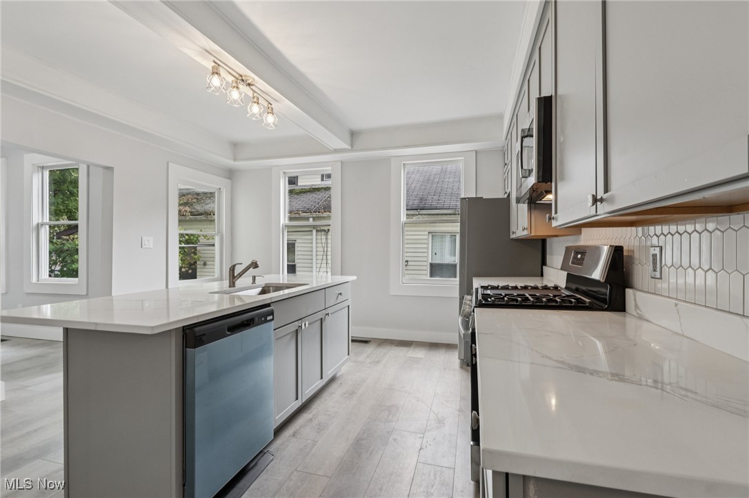 1834 W 44 Street Cleveland OH 44113