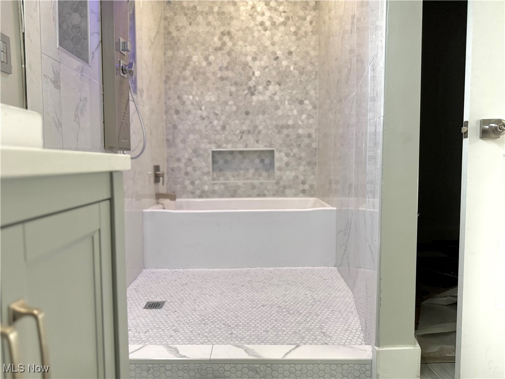 1834 W 44 Street Cleveland OH 44113