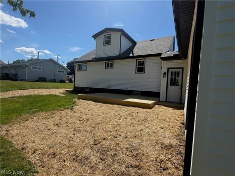 248 Menegay Road Louisville OH 44641