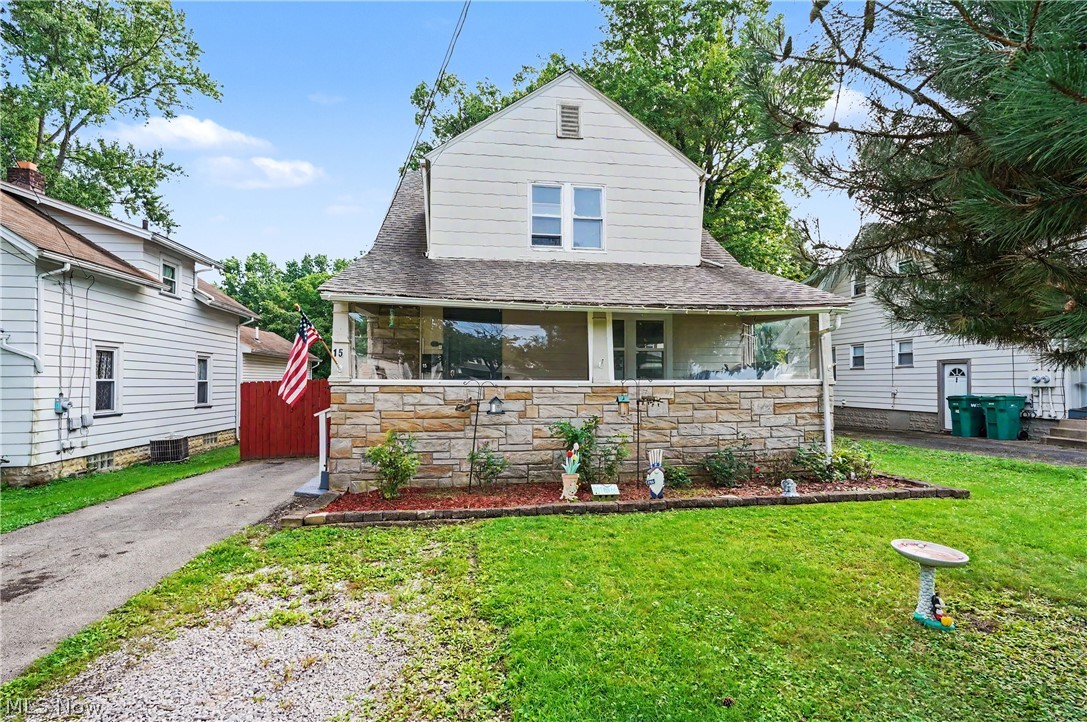 15 Massachusetts Avenue Poland OH 44514