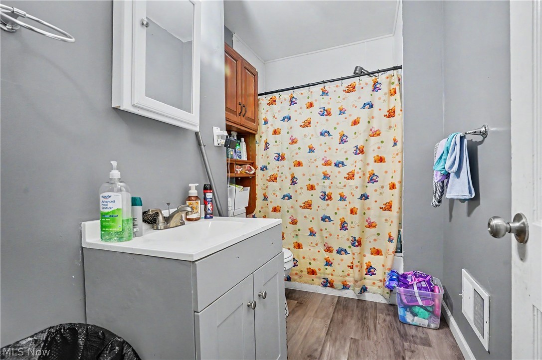 15 Massachusetts Avenue Poland OH 44514