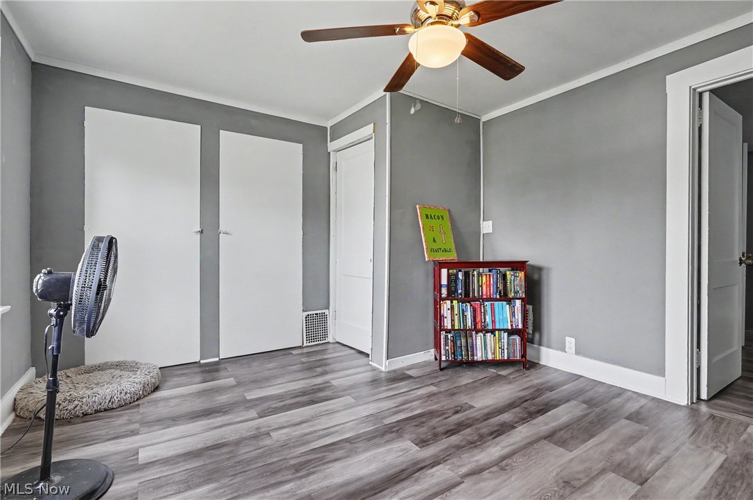 15 Massachusetts Avenue Poland OH 44514