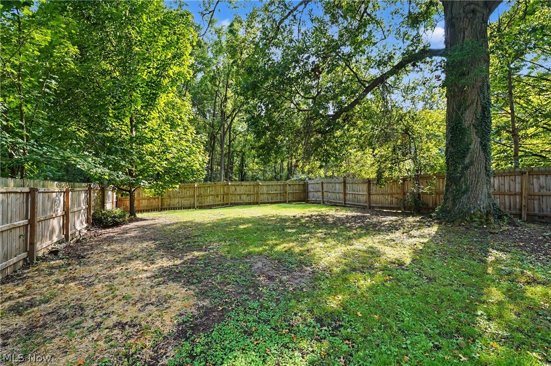 15 Massachusetts Avenue Poland OH 44514