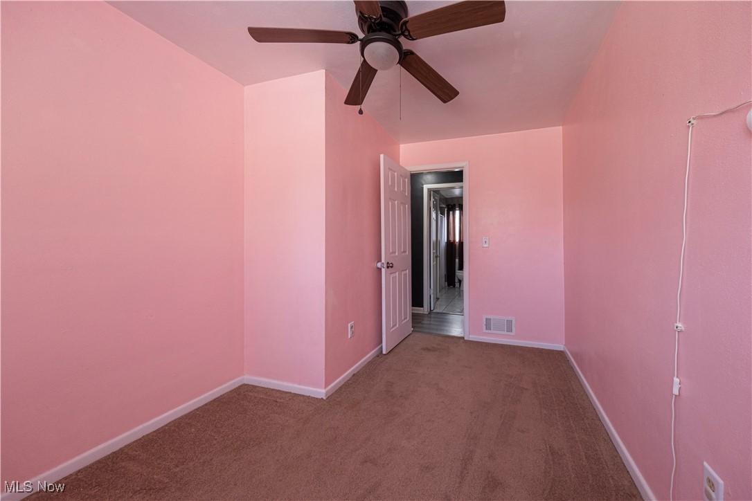 132 Linmar Street Wintersville OH 43953