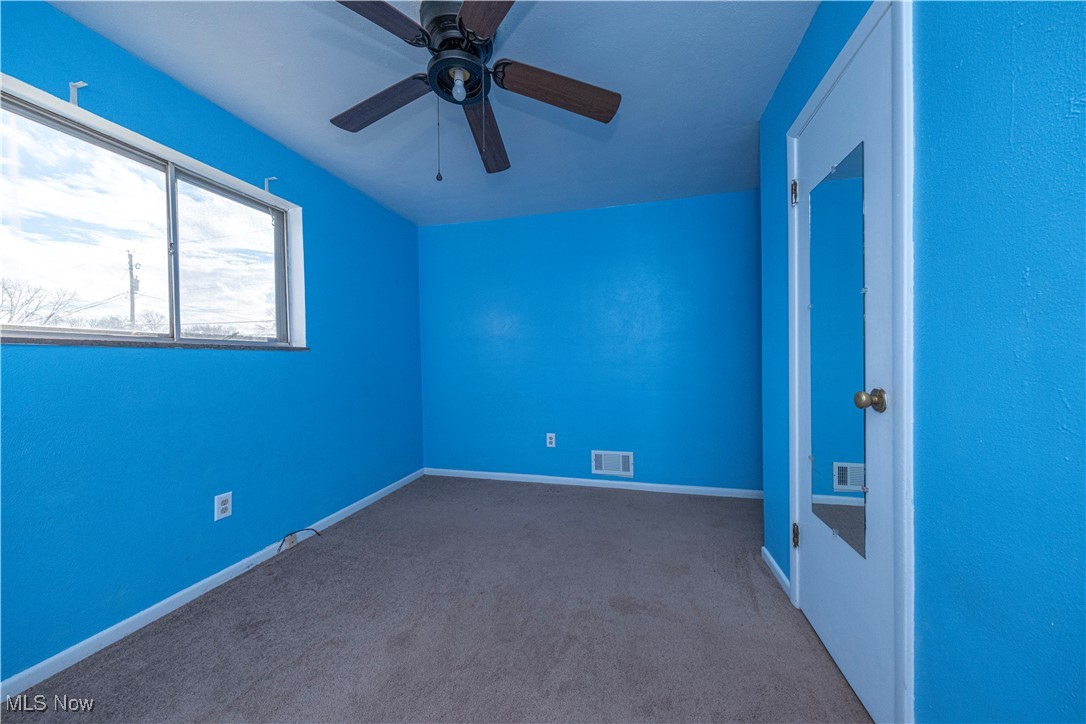 132 Linmar Street Wintersville OH 43953
