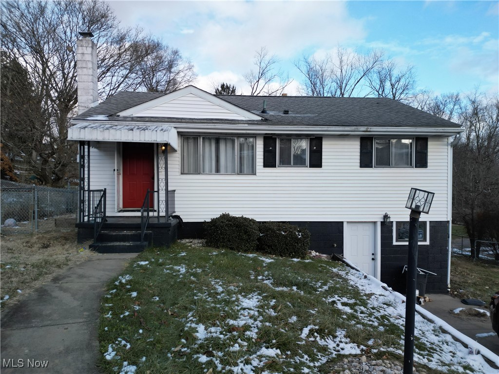 132 Linmar Street Wintersville OH 43953