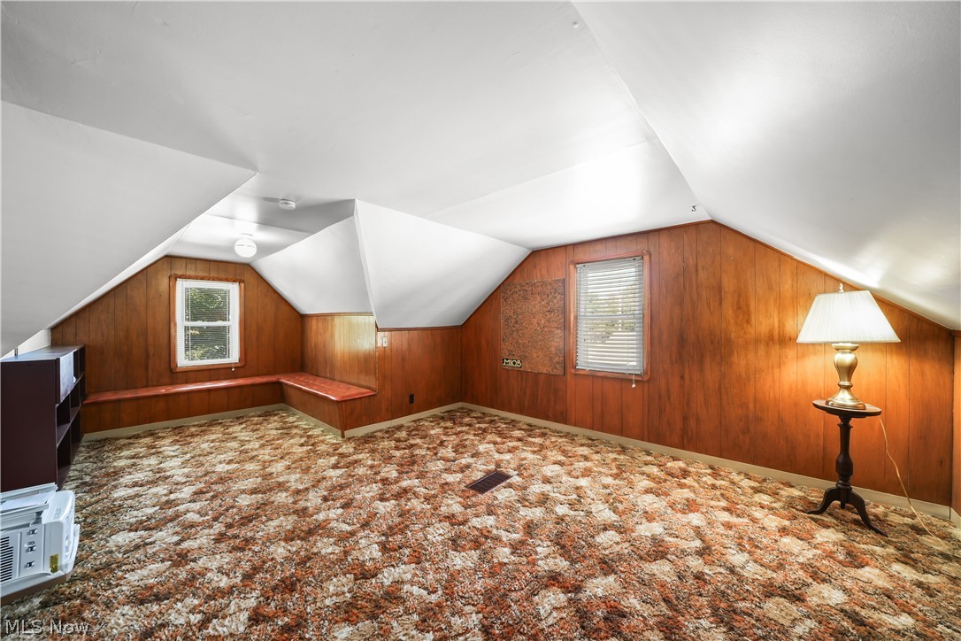 5141 W 8th Street Brooklyn Heights OH 44131