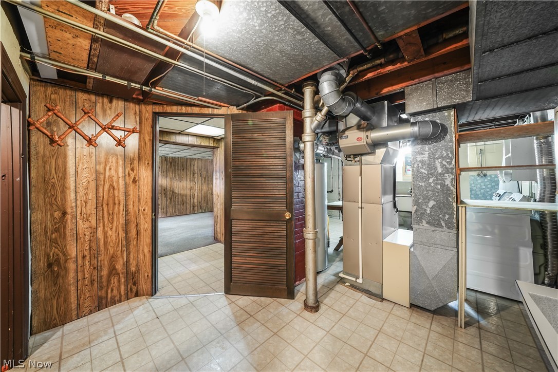 5141 W 8th Street Brooklyn Heights OH 44131