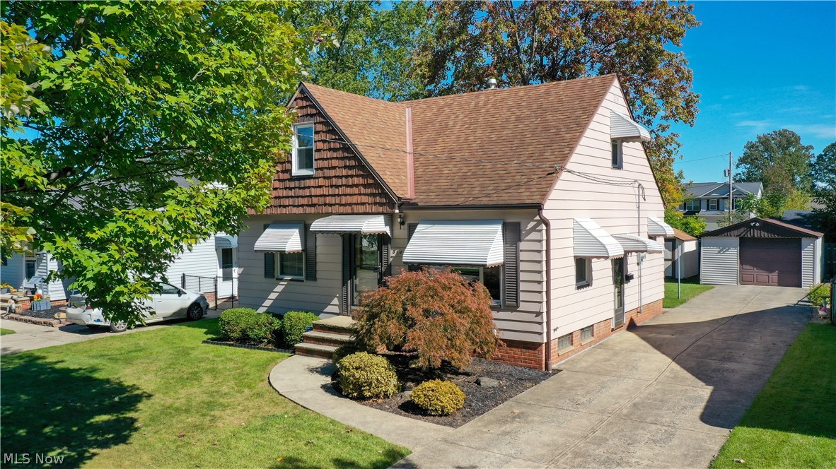 5141 W 8th Street Brooklyn Heights OH 44131