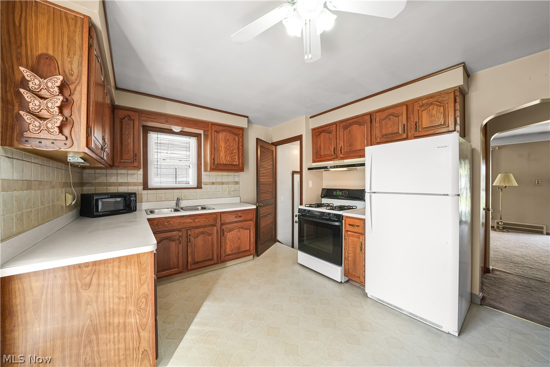 5141 W 8th Street Brooklyn Heights OH 44131