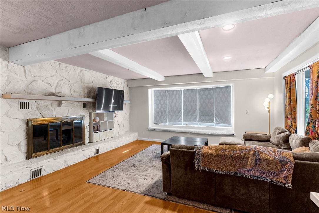 1969 Twin Oaks Drive Girard OH 44420