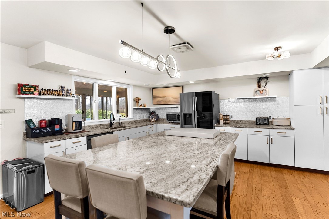 1969 Twin Oaks Drive Girard OH 44420