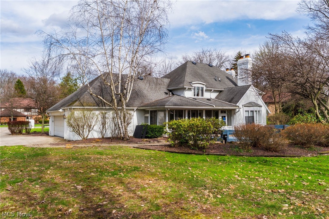 1969 Twin Oaks Drive Girard OH 44420