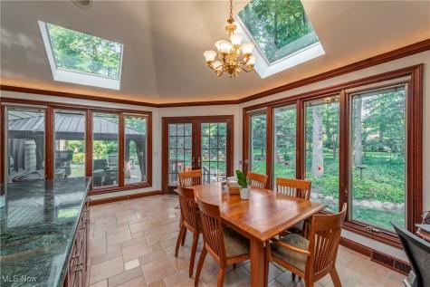 169 Plymouth Drive Bay Village OH 44140