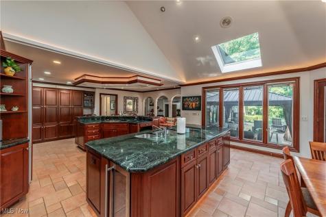 169 Plymouth Drive Bay Village OH 44140