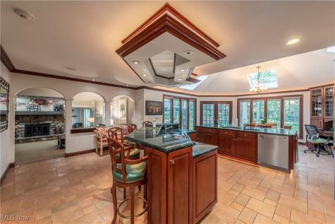 169 Plymouth Drive Bay Village OH 44140