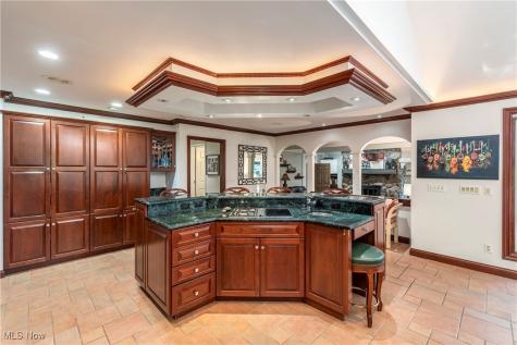 169 Plymouth Drive Bay Village OH 44140