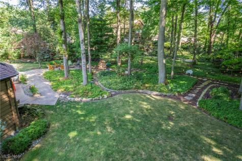 169 Plymouth Drive Bay Village OH 44140