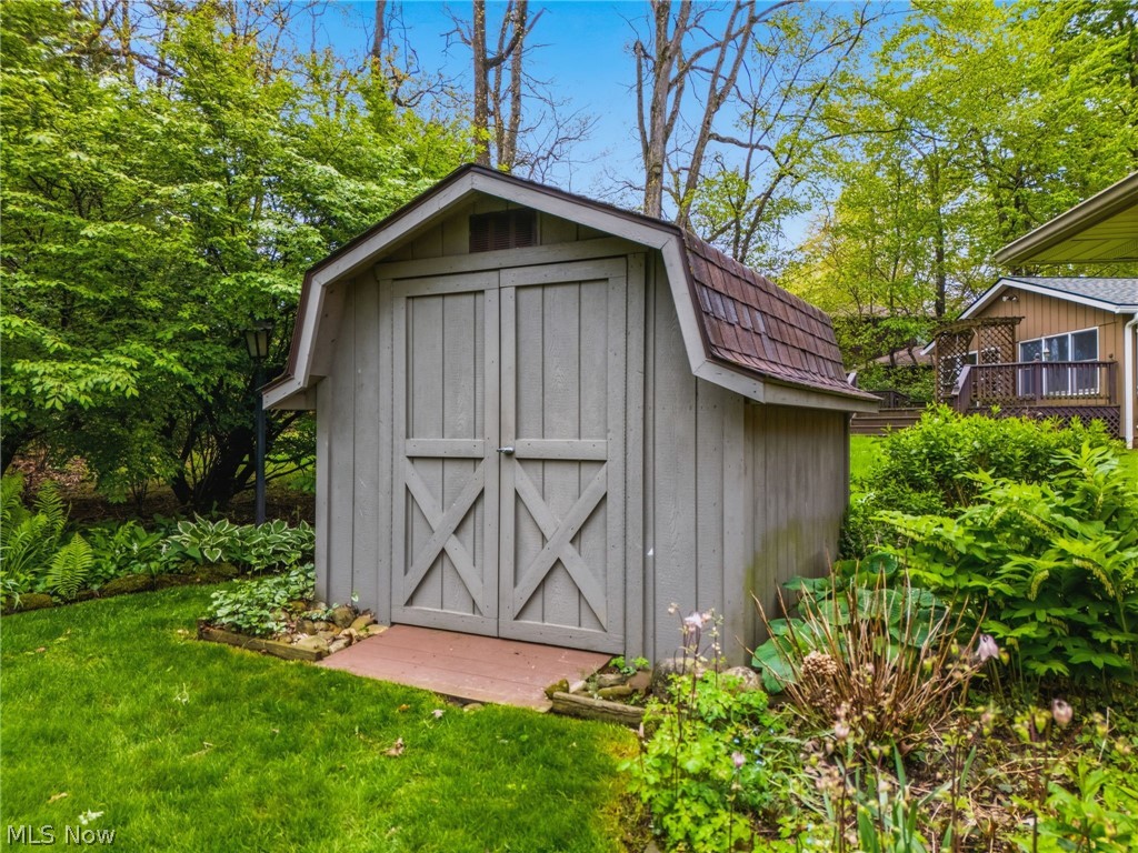 5080 Shamrock Avenue NW North Canton OH 44720