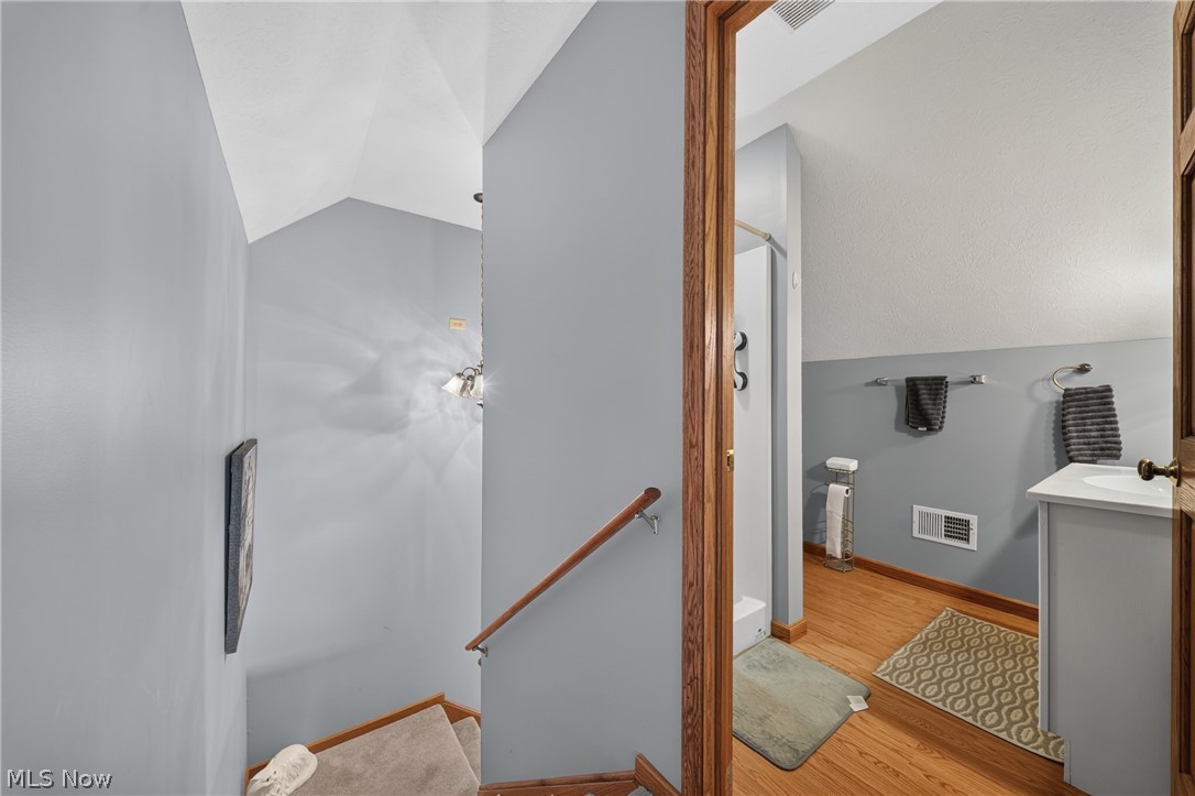 2505 Footville Richmond Road E Jefferson OH 44047