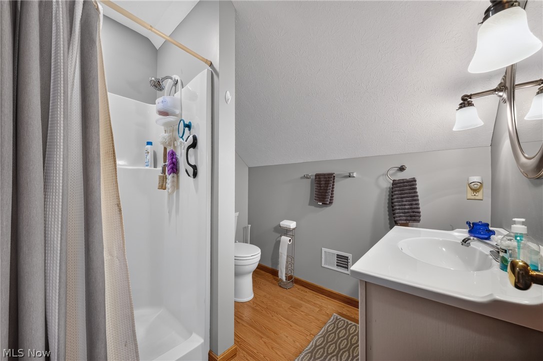 2505 Footville Richmond Road E Jefferson OH 44047