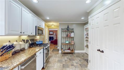 215 Grayling Drive Fairlawn OH 44333