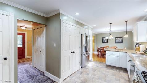 215 Grayling Drive Fairlawn OH 44333
