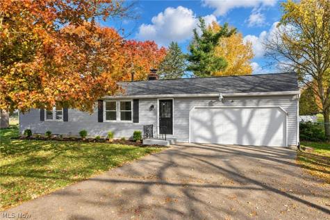 8266 Arlington Avenue NW North Canton OH 44720