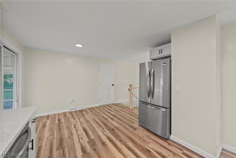 8266 Arlington Avenue NW North Canton OH 44720