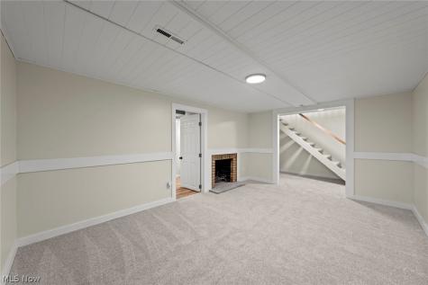8266 Arlington Avenue NW North Canton OH 44720