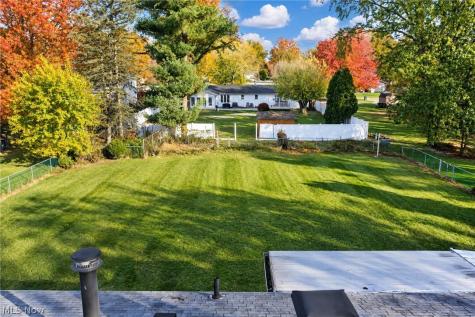 8266 Arlington Avenue NW North Canton OH 44720