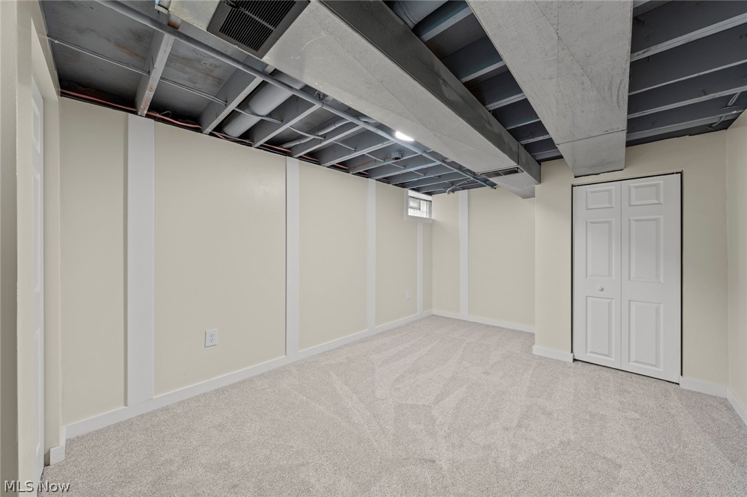 8266 Arlington Avenue NW North Canton OH 44720