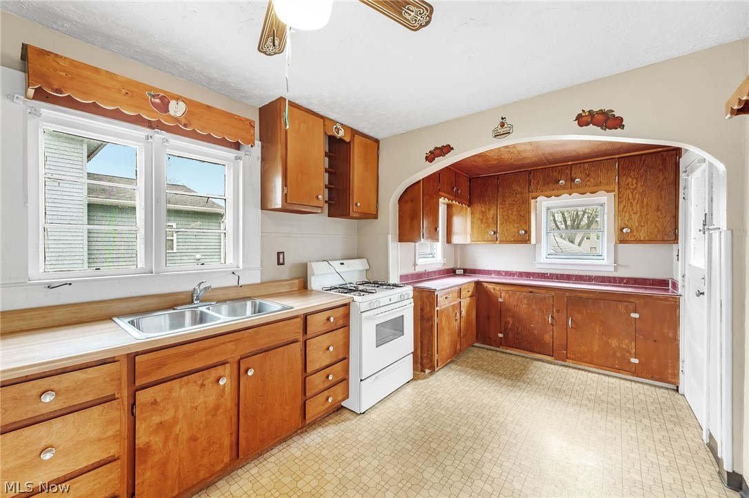 46 N State Street Rittman OH 44270