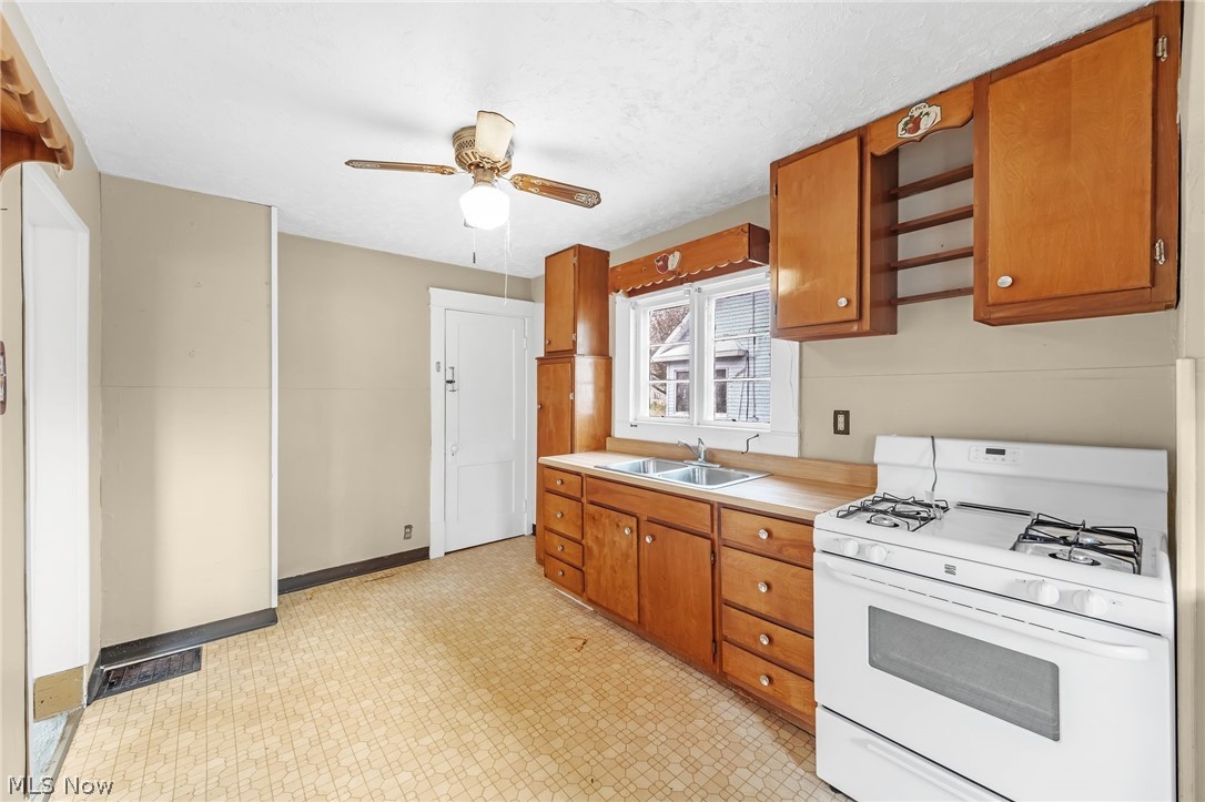 46 N State Street Rittman OH 44270