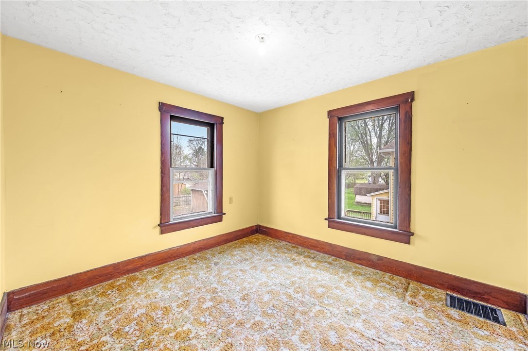 46 N State Street Rittman OH 44270