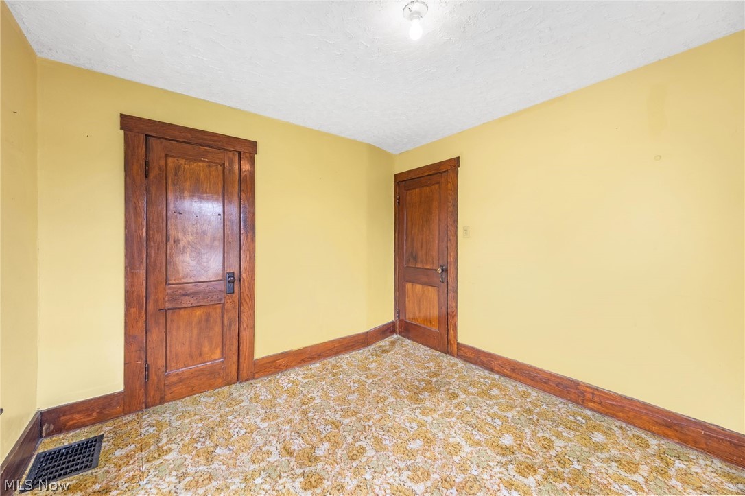 46 N State Street Rittman OH 44270