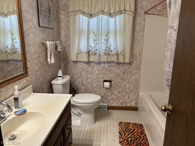 8639 Candlewood Avenue NW North Canton OH 44720
