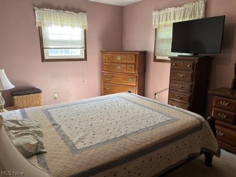 8639 Candlewood Avenue NW North Canton OH 44720