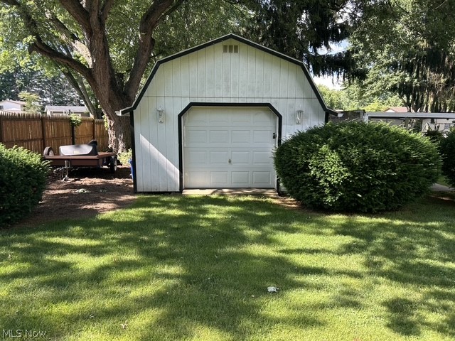 8639 Candlewood Avenue NW North Canton OH 44720