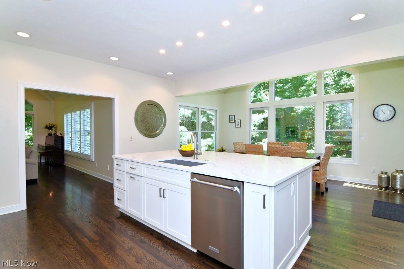 8630 Tamarack Trail Chagrin Falls OH 44023